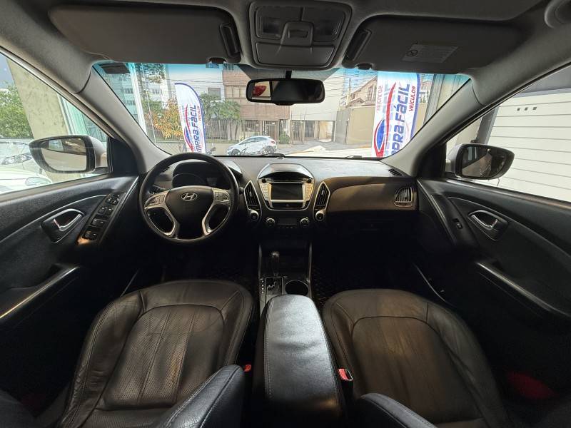 HYUNDAI - IX35 - 2011/2012 - Prata - R$ 68.900,00