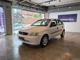 CHEVROLET - CORSA - 2004/2005 - Branca - R$ 22.900,00
