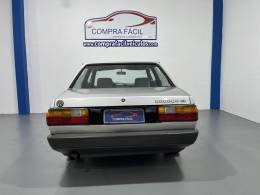 VOLKSWAGEN - VOYAGE - 1994/1994 - Prata - R$ 35.000,00