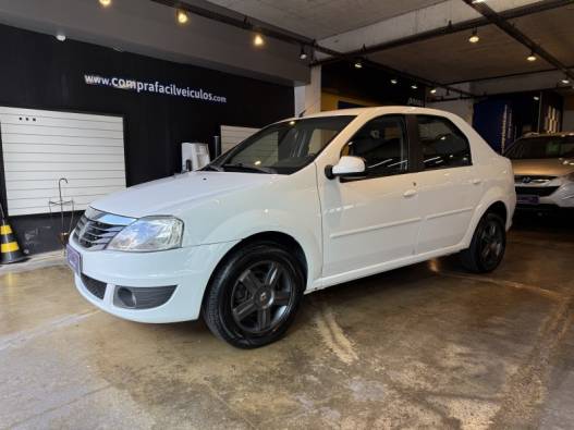 RENAULT - LOGAN - 2013/2013 - Branca - R$ 29.900,00