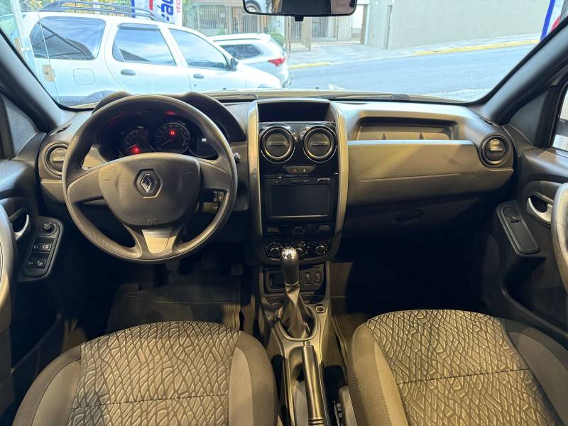 RENAULT - OROCH - 2021/2022 - Branca - R$ 80.900,00