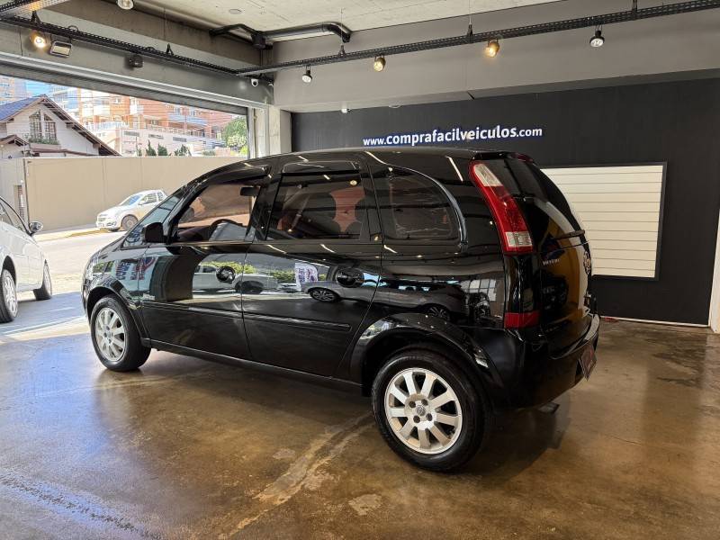 CHEVROLET - MERIVA - 2008/2008 - Preta - R$ 30.900,00