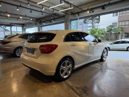 MERCEDES-BENZ - A 200 - 2015/2015 - Branca - R$ 84.900,00