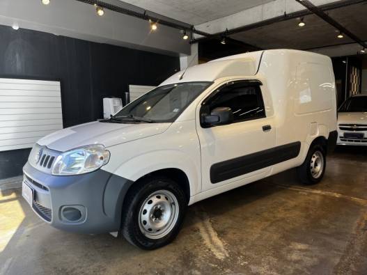 FIAT - FIORINO - 2019/2020 - Branca - R$ 72.900,00