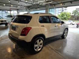 CHEVROLET - TRACKER - 2014/2014 - Branca - R$ 73.900,00