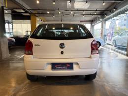 VOLKSWAGEN - GOL - 2011/2012 - Branca - R$ 17.900,00