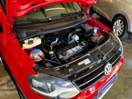 VOLKSWAGEN - CROSSFOX - 2012/2013 - Vermelha - R$ 44.900,00