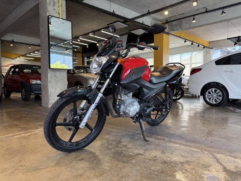 YAMAHA - FACTOR YBR - 2023/2024 - Vermelha - R$ 17.500,00