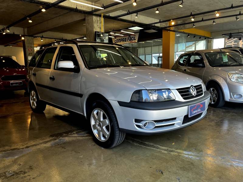 VOLKSWAGEN - PARATI - 2004/2005 - Prata - R$ 31.900,00