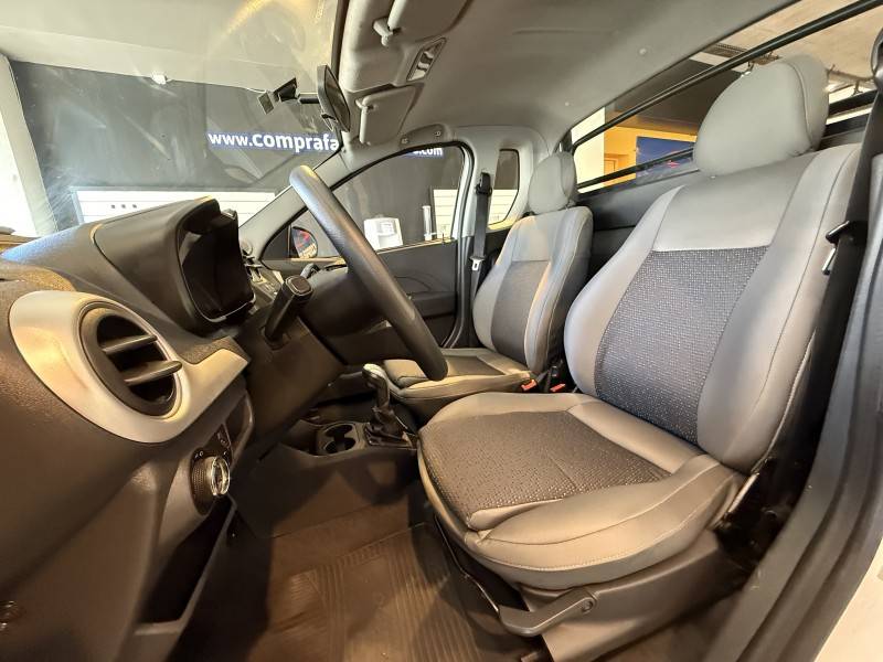 CHEVROLET - MONTANA - 2014/2015 - Branca - R$ 45.900,00