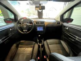 VOLKSWAGEN - CROSSFOX - 2012/2013 - Vermelha - R$ 44.900,00