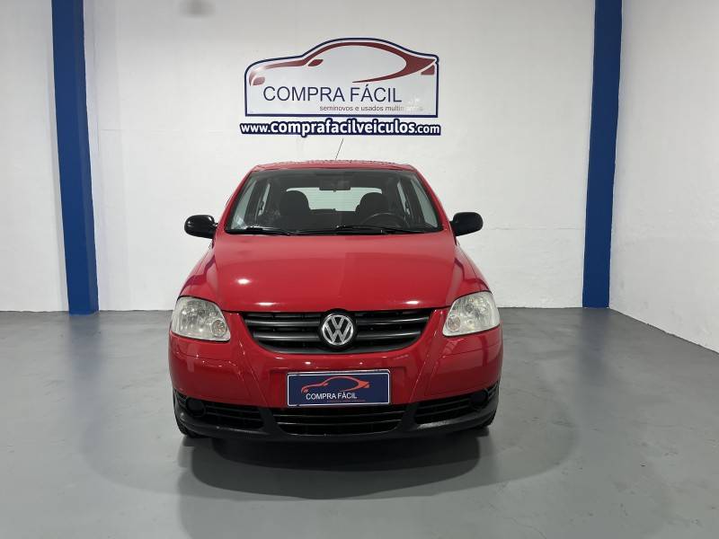 VOLKSWAGEN - FOX - 2008/2008 - Vermelha - R$ 22.500,00