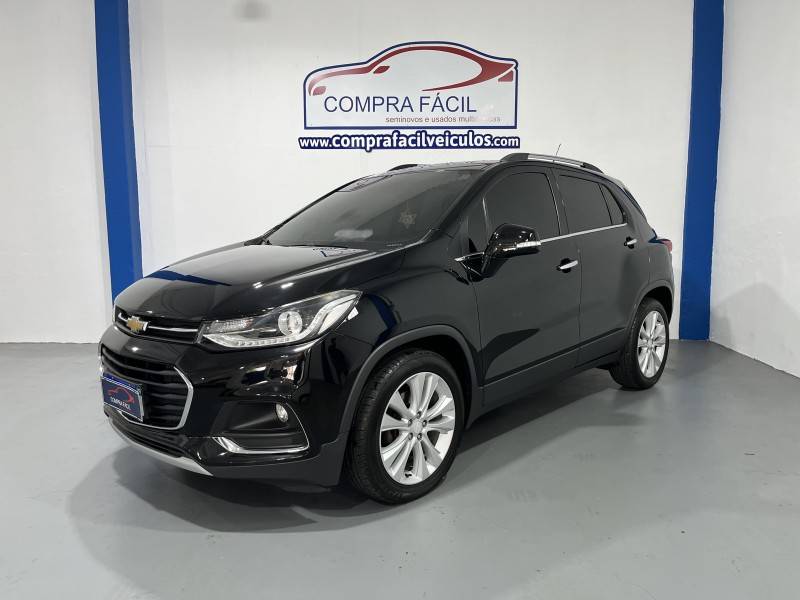 CHEVROLET - TRACKER - 2017/2018 - Preta - R$ 93.900,00