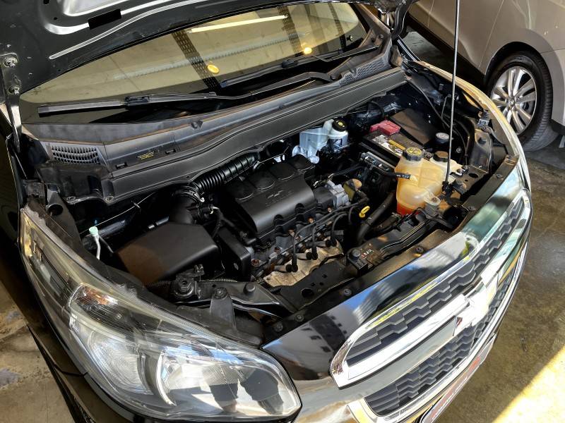 CHEVROLET - SPIN - 2012/2013 - Preta - R$ 56.900,00