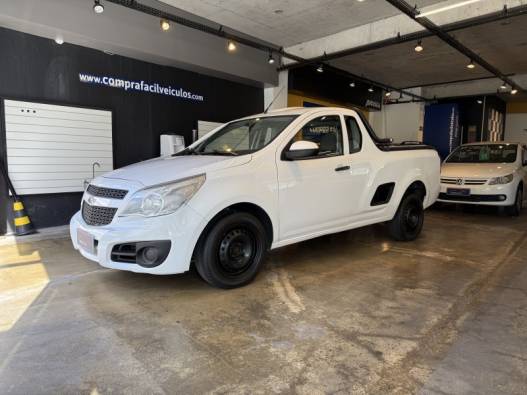 CHEVROLET - MONTANA - 2014/2015 - Branca - R$ 45.900,00