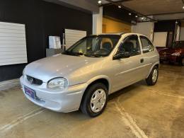 CHEVROLET - CORSA - 1999/2000 - Prata - R$ 14.900,00