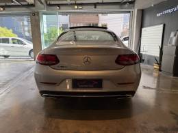 MERCEDES-BENZ - C 180 - 2017/2018 - Prata - R$ 150.900,00