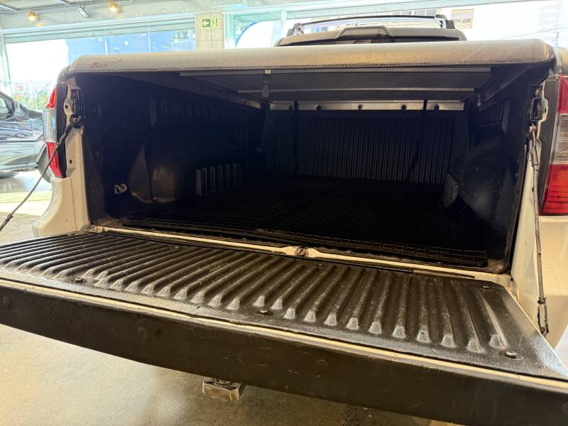 CHEVROLET - MONTANA - 2012/2013 - Branca - R$ 42.900,00