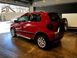 VOLKSWAGEN - CROSSFOX - 2012/2013 - Vermelha - R$ 44.900,00