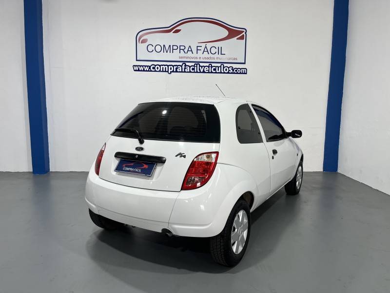 FORD - KA - 2007/2007 - Branca - R$ 17.900,00