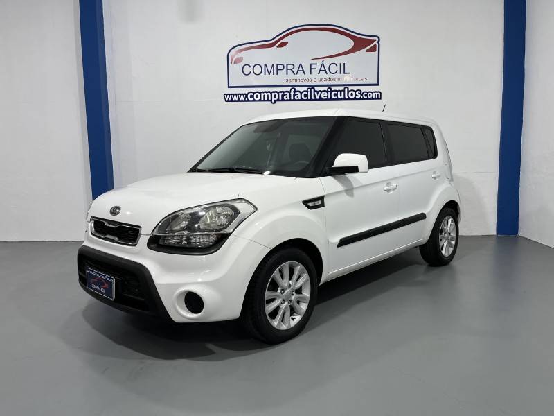 KIA MOTORS - SOUL - 2011/2012 - Branca - R$ 43.900,00