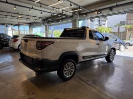FIAT - STRADA - 2021/2022 - Branca - R$ 73.900,00