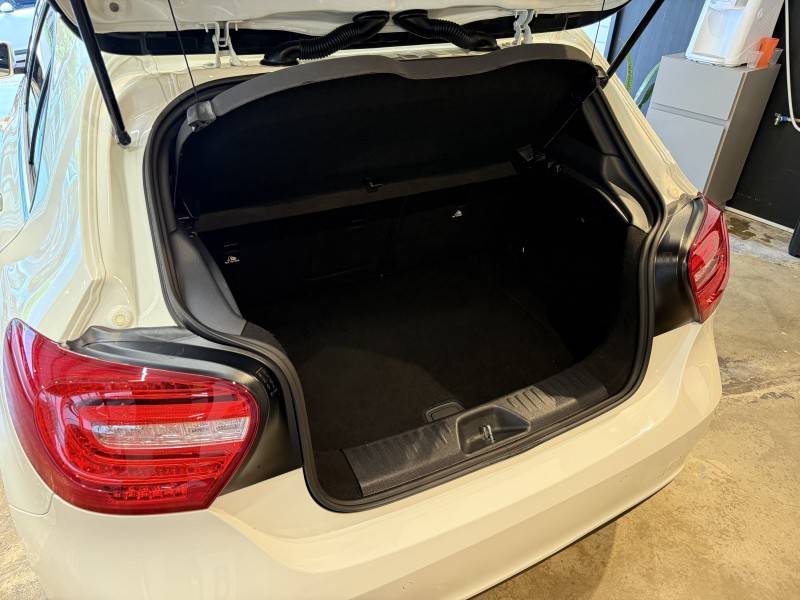 MERCEDES-BENZ - A 200 - 2015/2015 - Branca - R$ 84.900,00