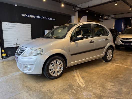 CITROËN - C3 - 2010/2011 - Prata - R$ 27.900,00