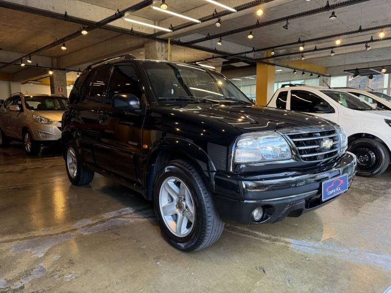 CHEVROLET - TRACKER - 2008/2008 - Preta - R$ 60.000,00