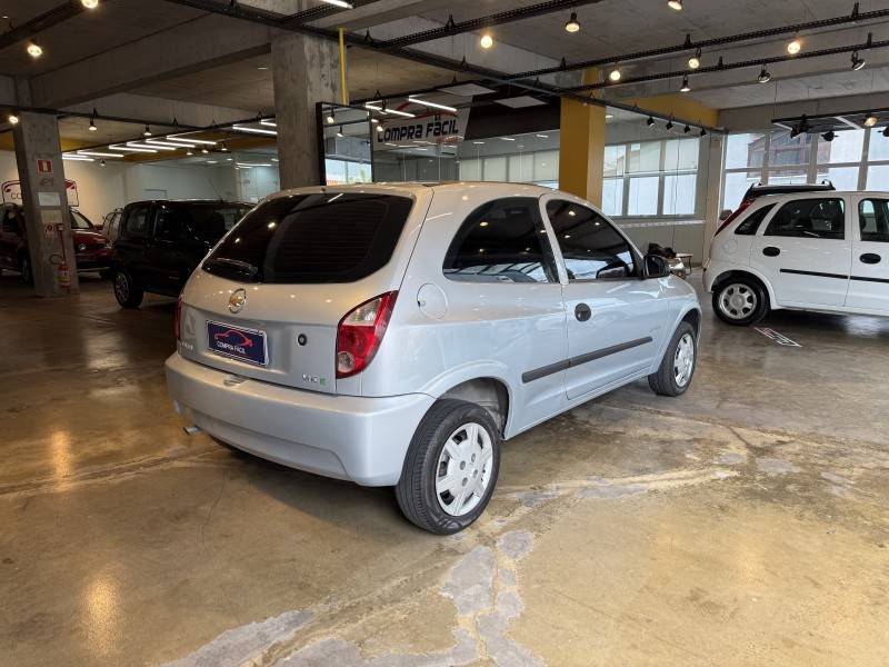 CHEVROLET - CELTA - 2009/2010 - Prata - R$ 24.900,00