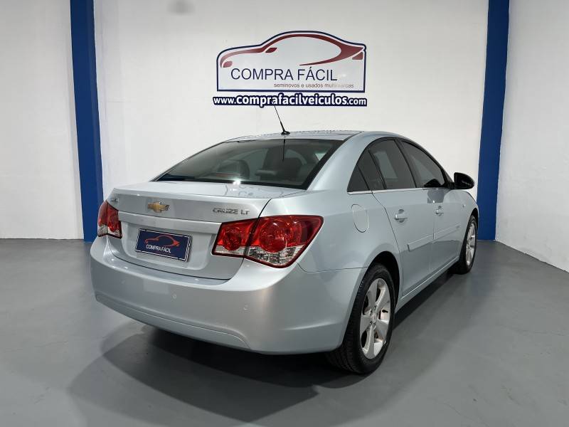 CHEVROLET - CRUZE - 2011/2012 - Prata - R$ 54.900,00