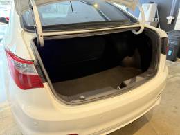 HYUNDAI - HB20S - 2016/2017 - Branca - R$ 56.900,00