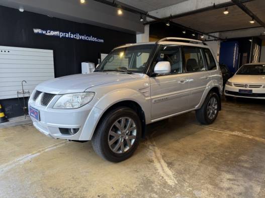 MITSUBISHI - PAJERO TR4 - 2012/2013 - Prata - R$ 59.900,00