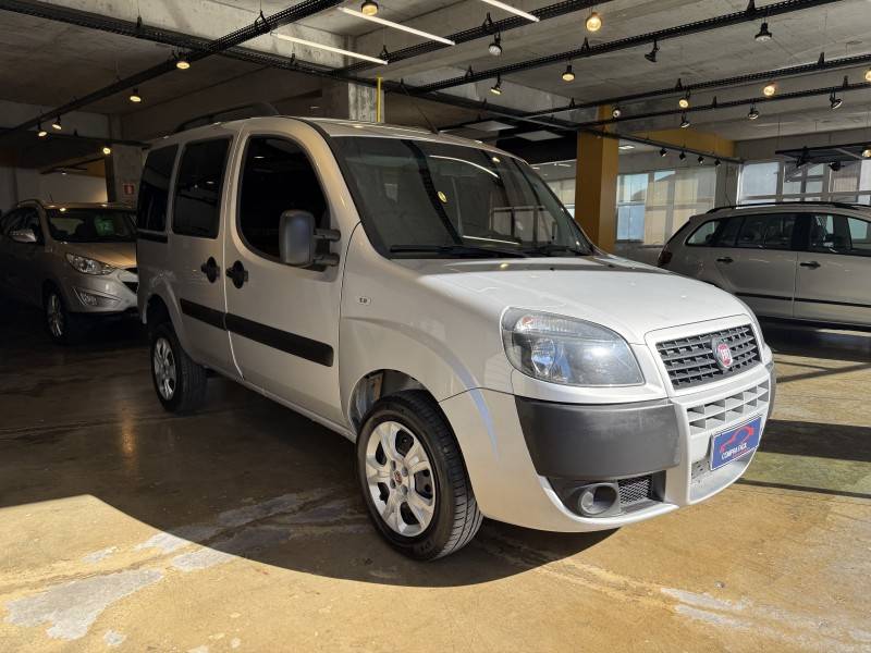 FIAT - DOBLÓ - 2021/2021 - Prata - R$ 74.900,00