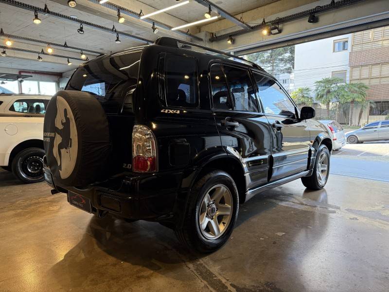 CHEVROLET - TRACKER - 2008/2008 - Preta - R$ 60.000,00