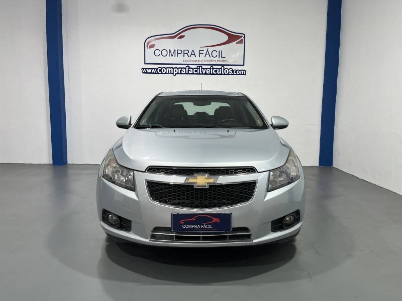 CHEVROLET - CRUZE - 2011/2012 - Prata - R$ 54.900,00