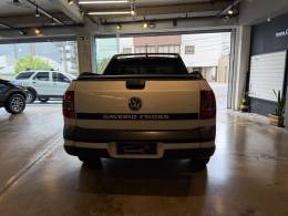 VOLKSWAGEN - SAVEIRO - 2012/2013 - Branca - R$ 53.900,00