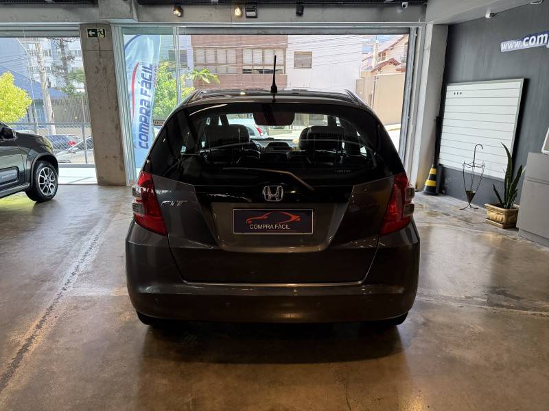 HONDA - FIT - 2010/2010 - Cinza - R$ 47.900,00
