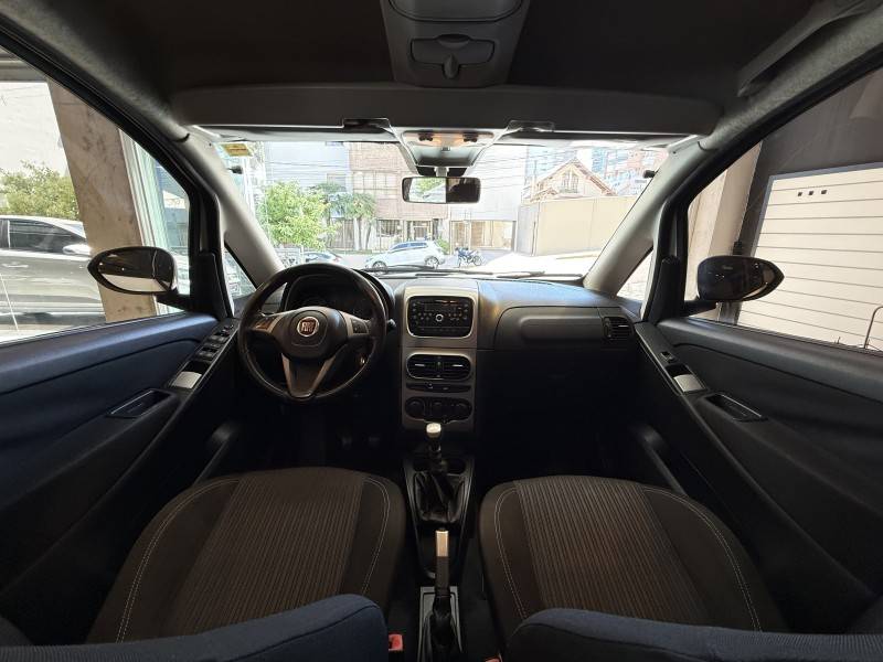 FIAT - IDEA - 2013/2014 - Branca - R$ 39.900,00
