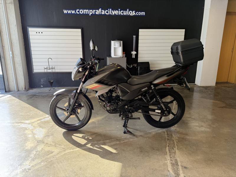 YAMAHA - FAZER - 2019/2020 - Preta - R$ 14.900,00