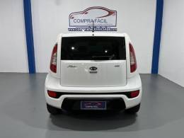 KIA MOTORS - SOUL - 2011/2012 - Branca - R$ 43.900,00