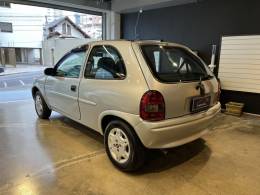 CHEVROLET - CORSA - 1999/2000 - Prata - R$ 14.900,00