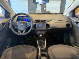 CHEVROLET - ONIX - 2013/2014 - Branca - R$ 50.900,00