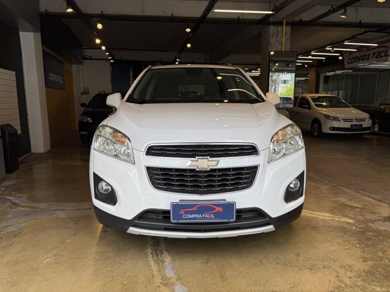 CHEVROLET - TRACKER - 2014/2014 - Branca - R$ 70.900,00