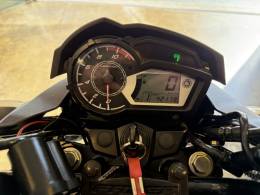 YAMAHA - FAZER - 2019/2020 - Preta - R$ 14.900,00