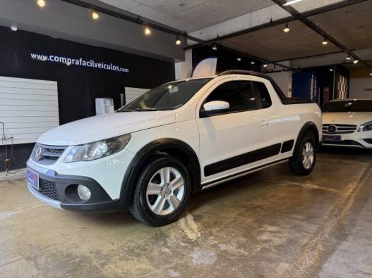 VOLKSWAGEN - SAVEIRO - 2012/2013 - Branca - R$ 53.900,00