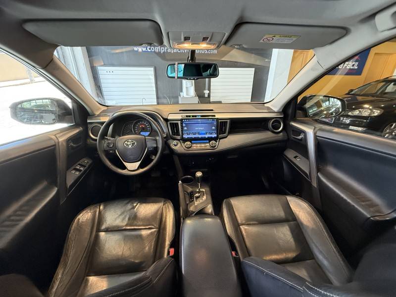 TOYOTA - RAV4 - 2014/2014 - Marrom - R$ 94.900,00